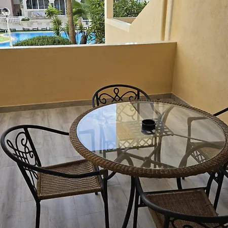 Residencial Chayofa, 1 Apartamento